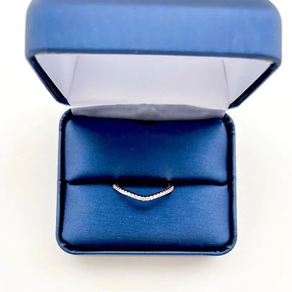 Diamond Pave Rose Gold 14K Round Contour Curved Wedding Band Ring Size 6 0.2 ctw - Picture 8 of 10